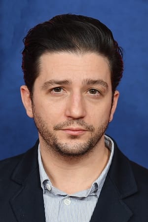 John Magaro John Magaro