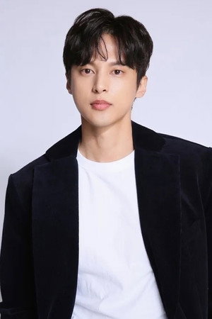 Yoon Sun-woo Yoon Sun-woo